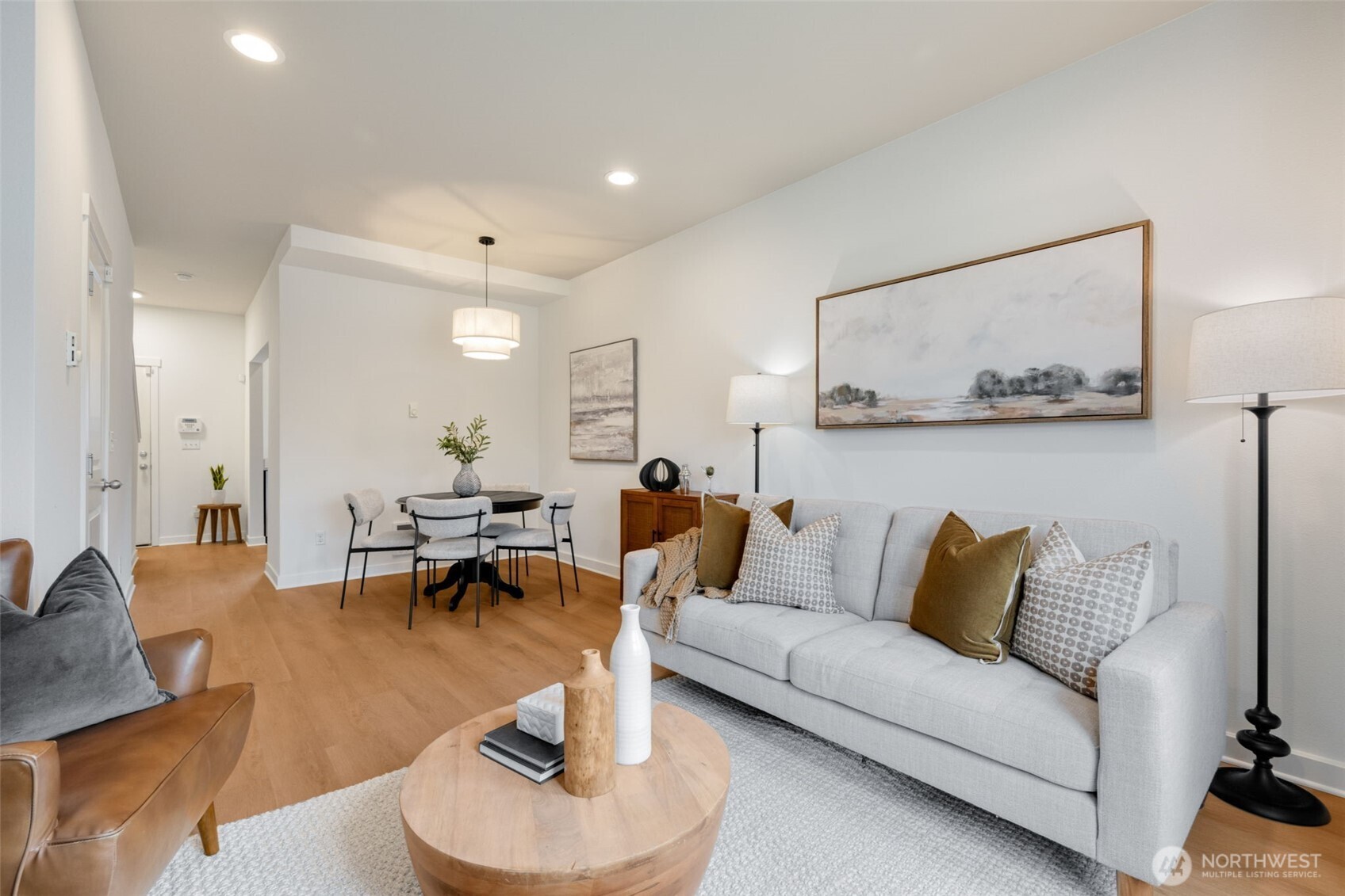 4849 S Chicago Street , Seattle, WA 98118