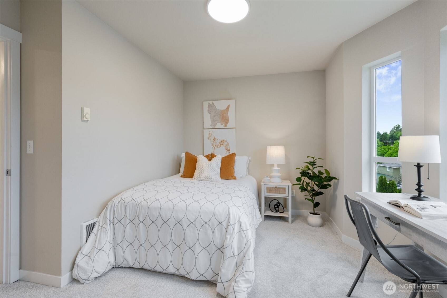 4849 S Chicago Street , Seattle, WA 98118