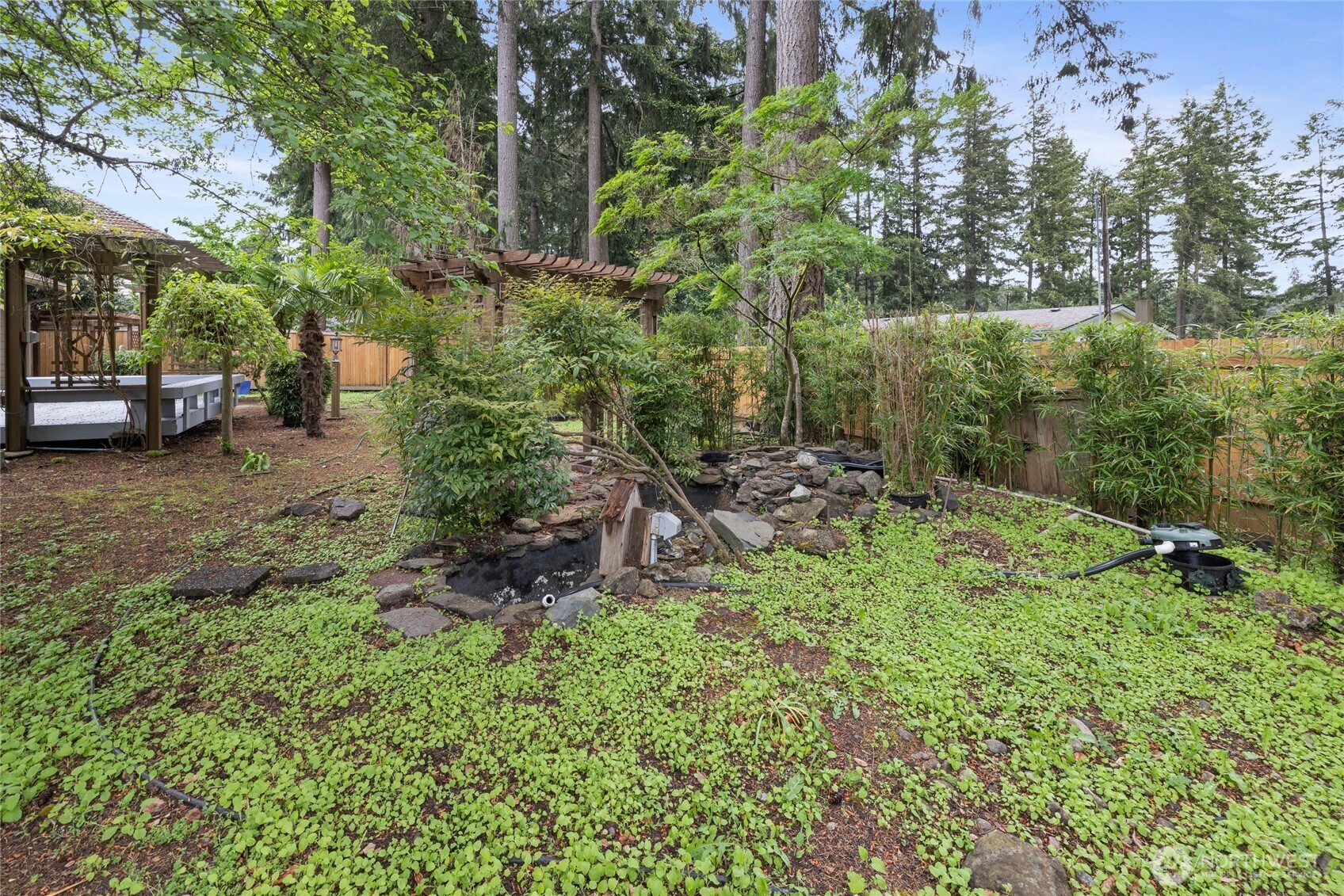 3334 Mercedes Drive NE, Lacey, WA 98516
