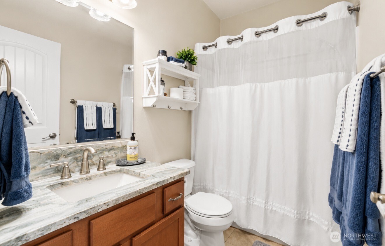 9039 176th Avenue SW, Rochester, WA 98579