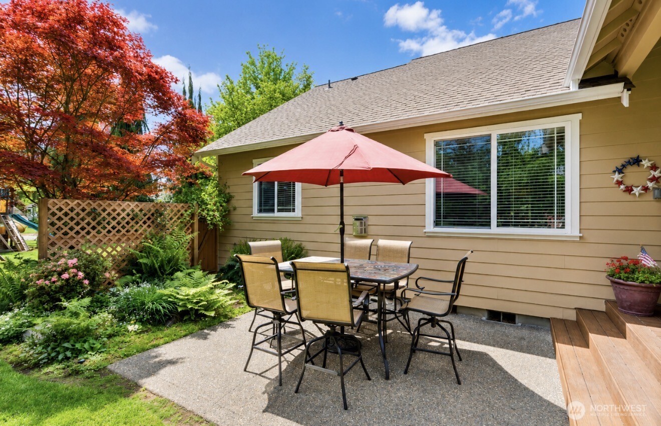 9039 176th Avenue SW, Rochester, WA 98579