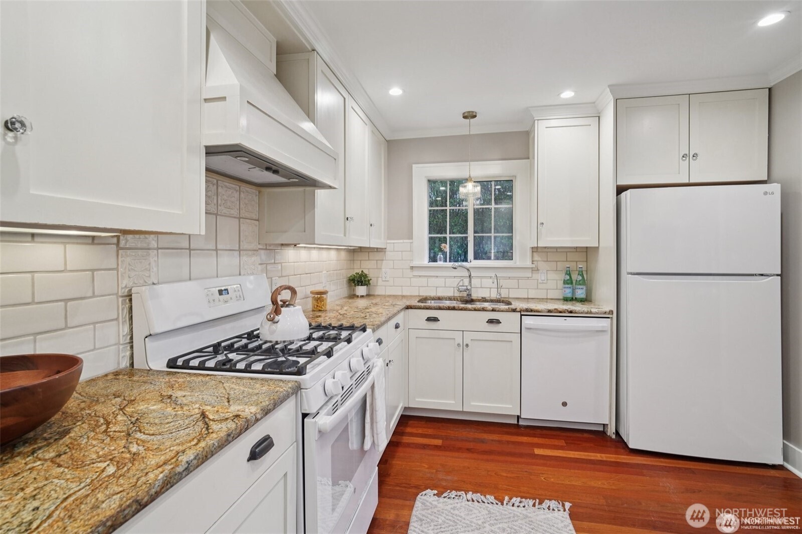 314 N 117th Street , Seattle, WA 98133
