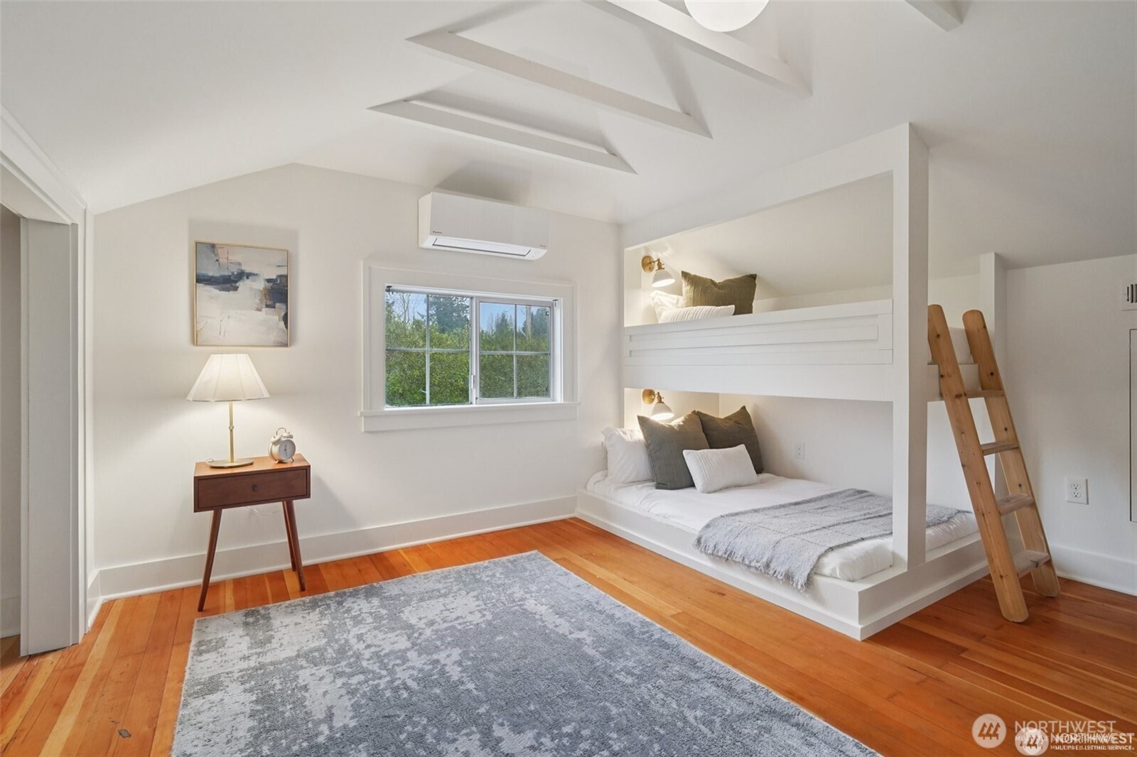 314 N 117th Street , Seattle, WA 98133