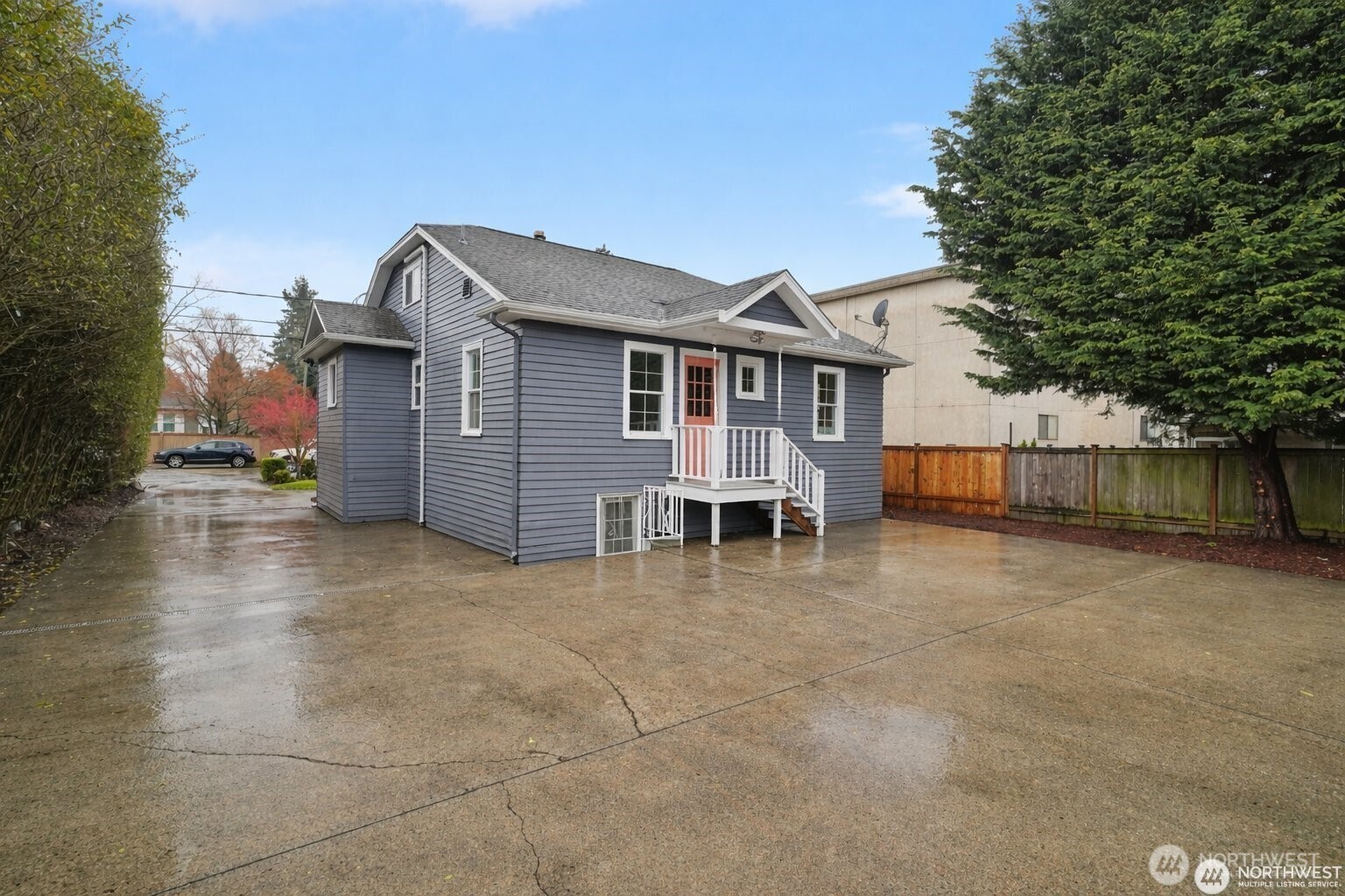 314 N 117th Street , Seattle, WA 98133