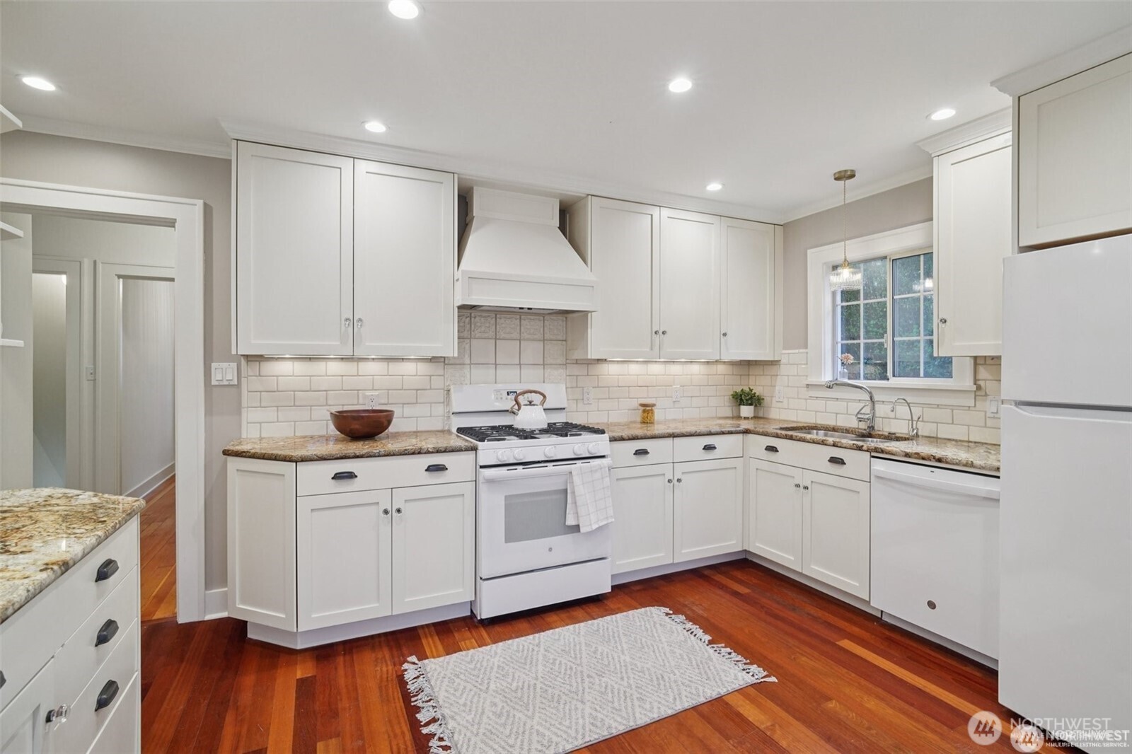 314 N 117th Street , Seattle, WA 98133