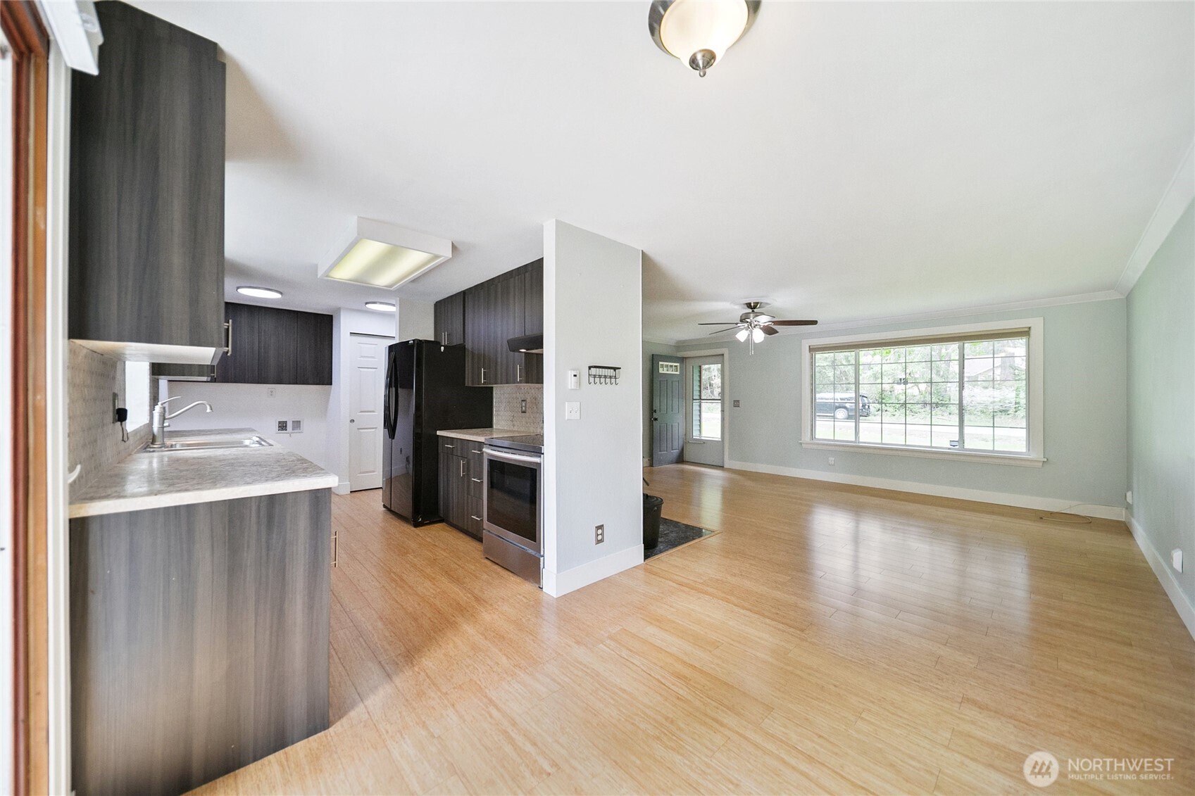 876 SW Miller Road , Port Orchard, WA 98367