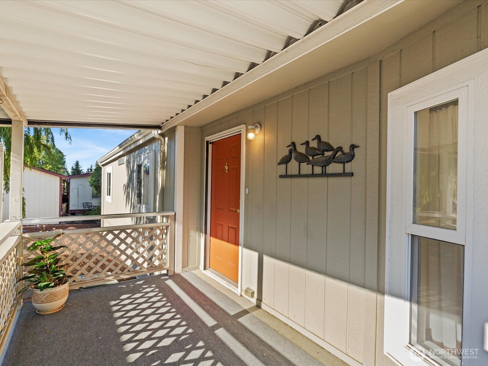 1427 100th Street SW #127, Everett, WA 98204-1141