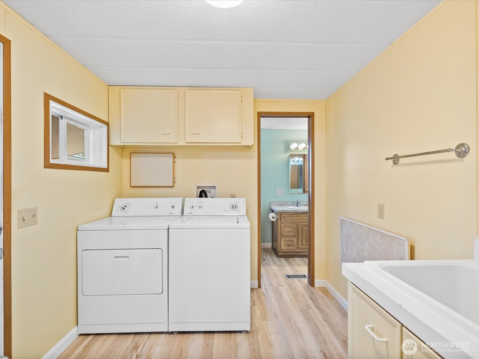 1427 100th Street SW #127, Everett, WA 98204-1141