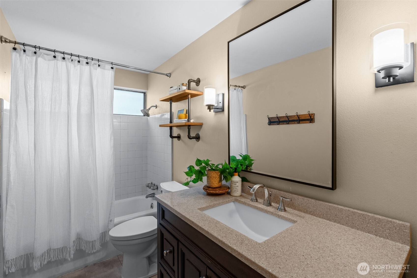 4806 95th Avenue W, University Place, WA 98467