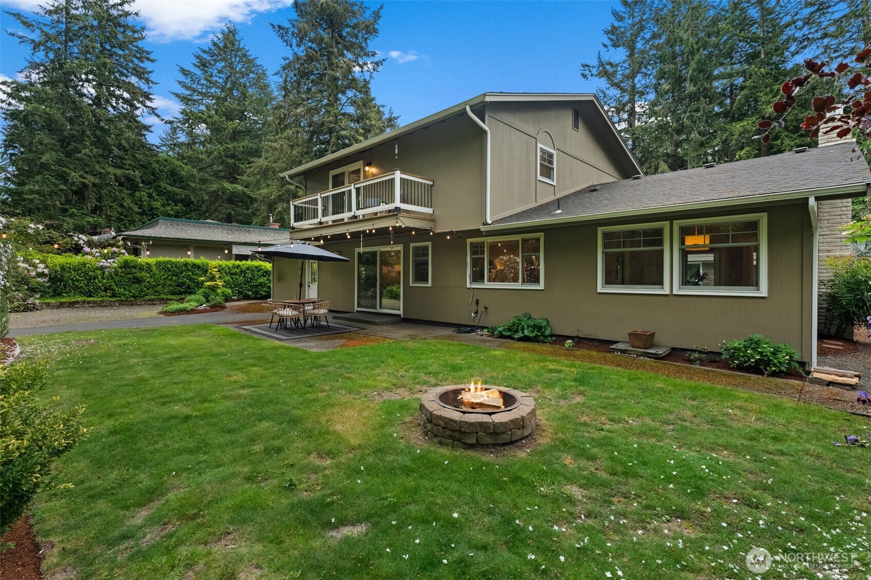 4806 95th Avenue W, University Place, WA 98467
