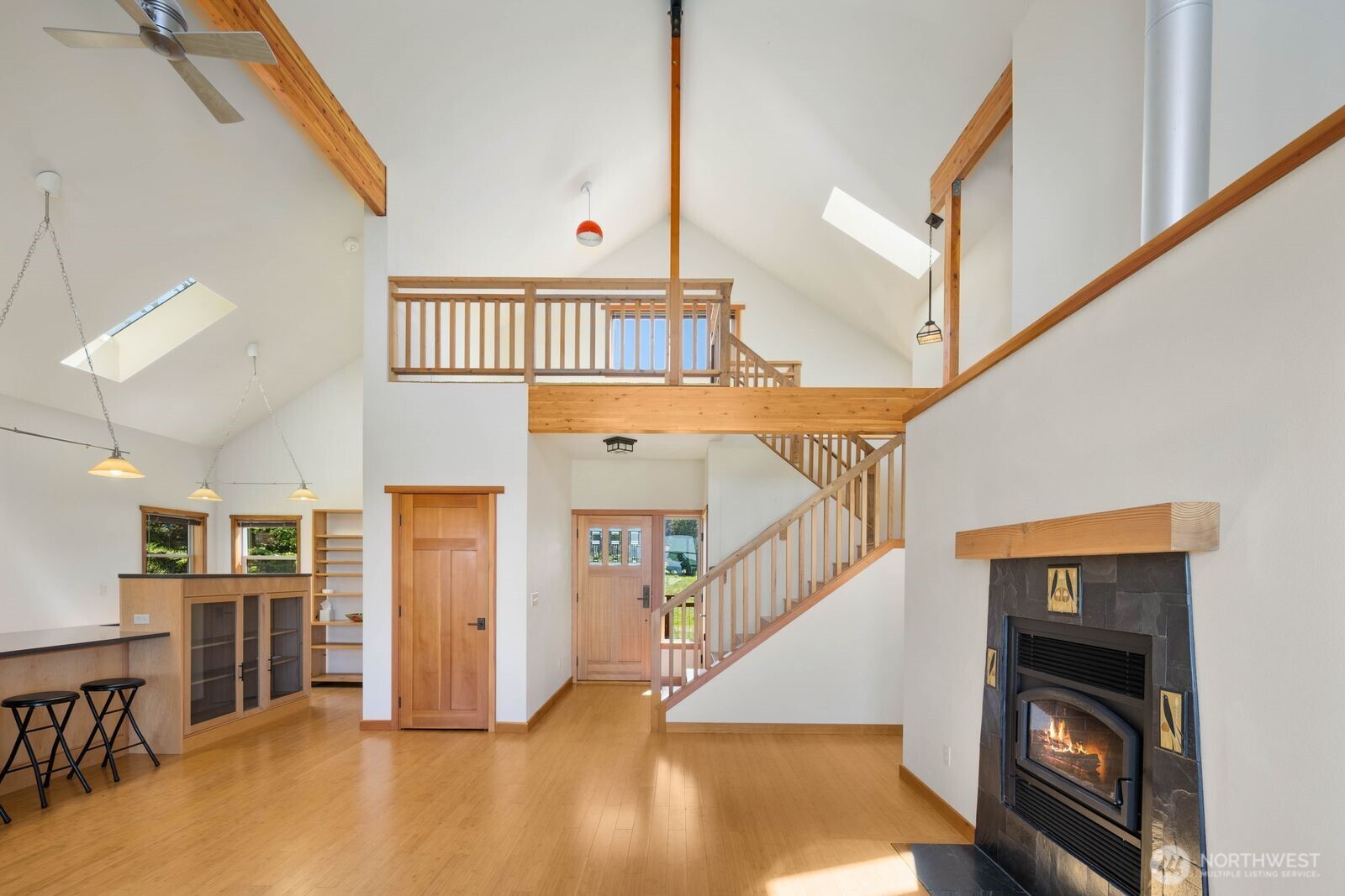 38104 Hillview Lane NE, Hansville, WA 98340