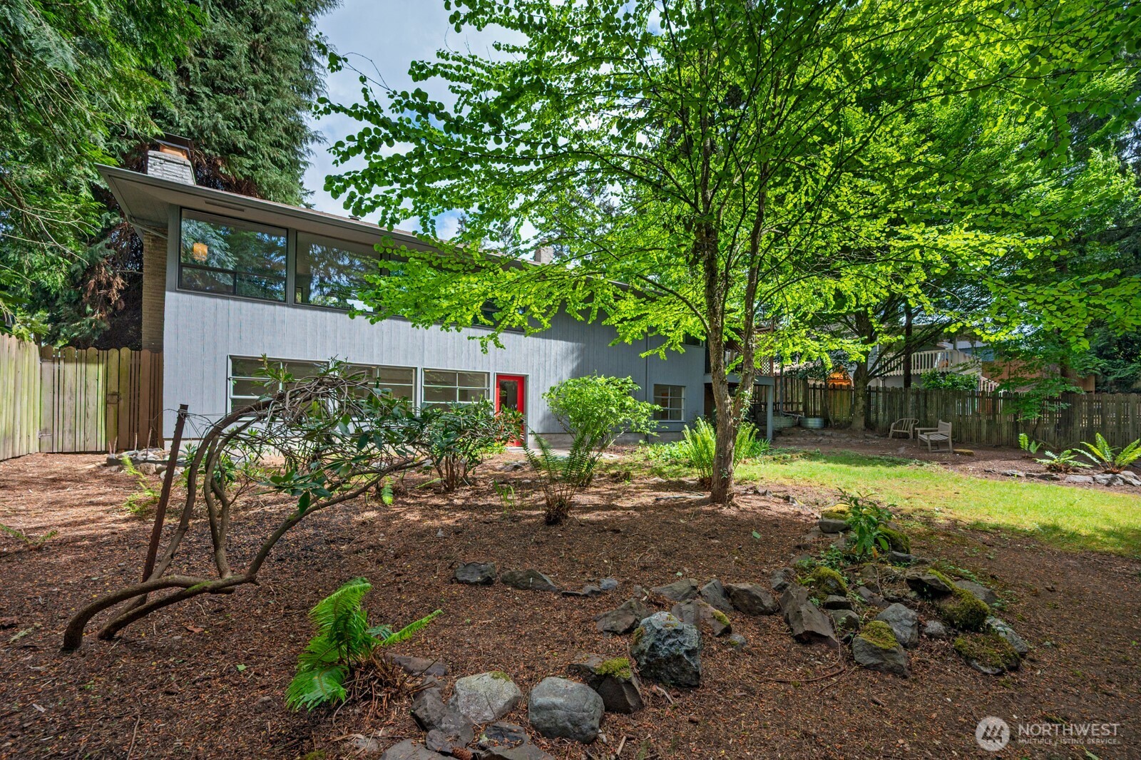 1529 NE 107th Street , Seattle, WA 98125