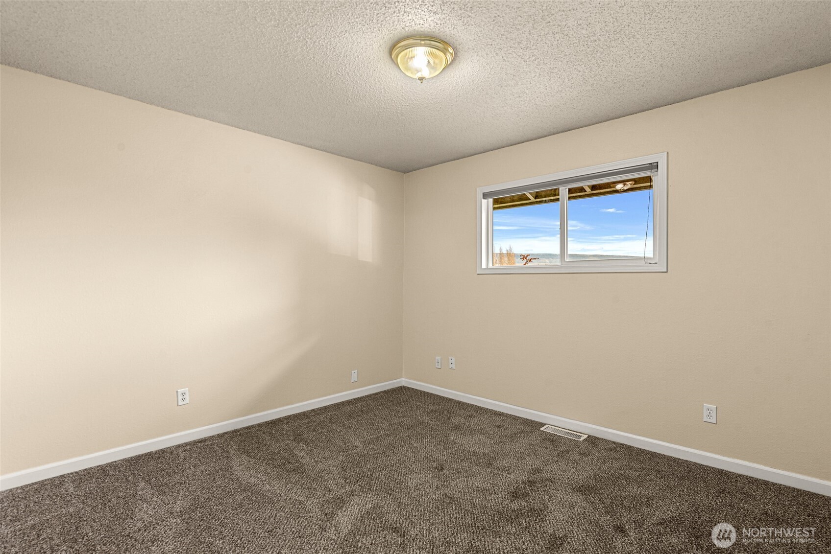 1100 Vista Place #B, Wenatchee, WA 98801