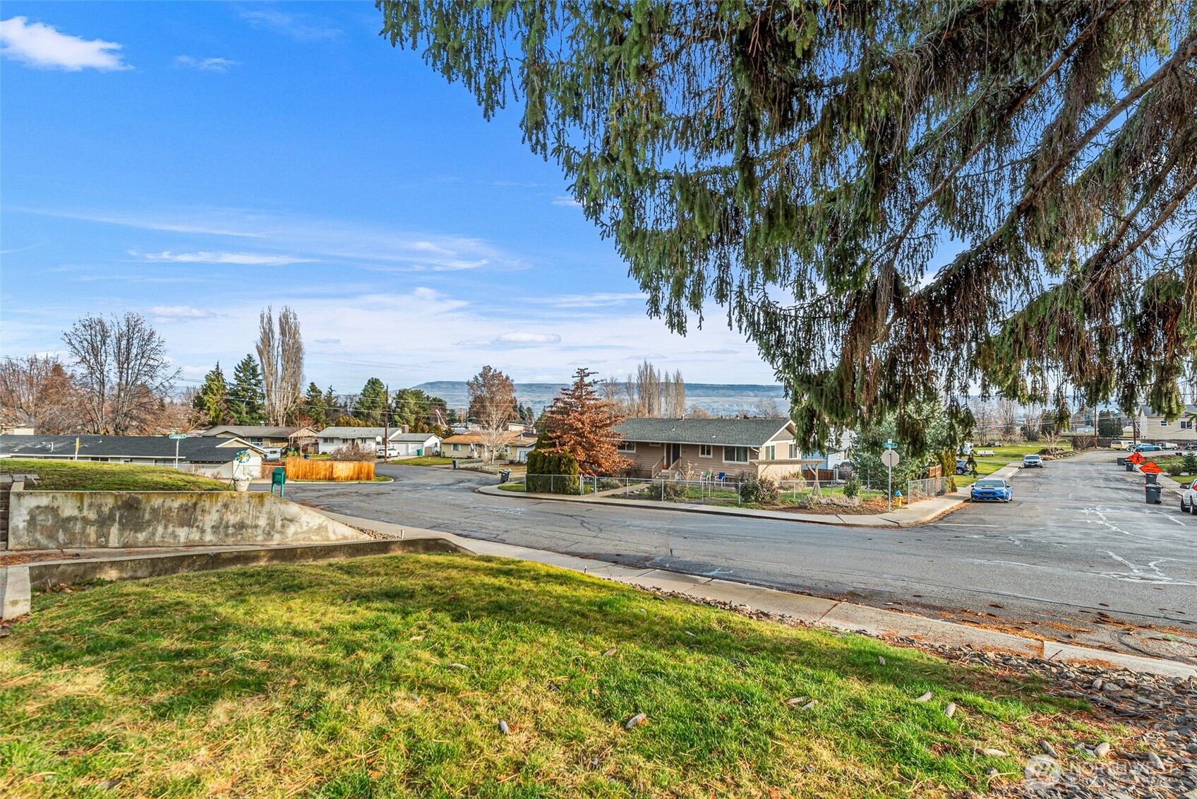 1100 Vista Place #B, Wenatchee, WA 98801