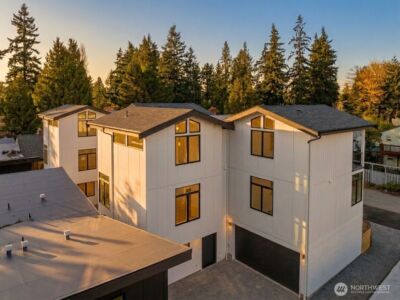 14033 Densmore Avenue N, Seattle, WA 98133 - Photo 1