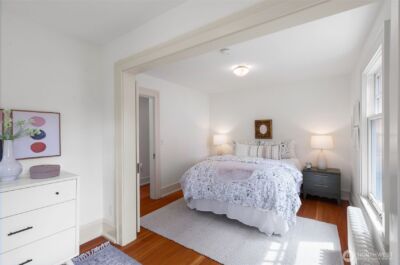 233 36th Avenue E, Seattle, WA 98112-4927 - Photo 25