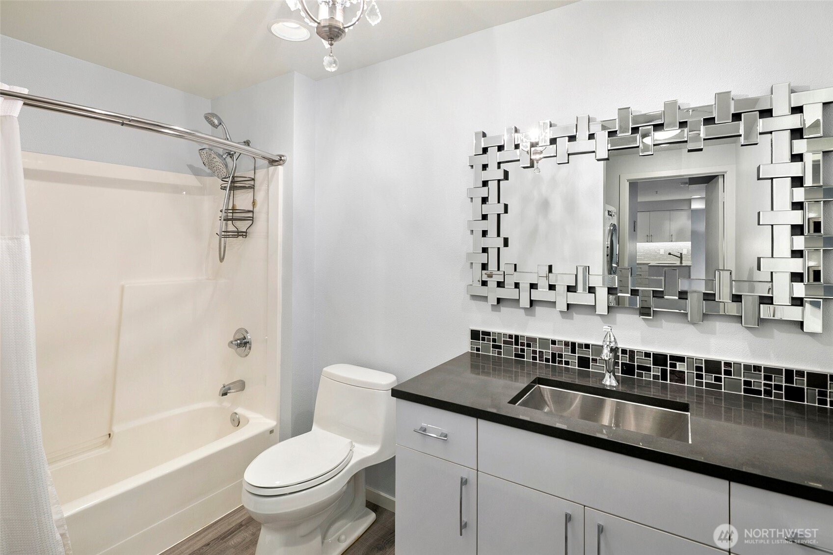 425 Vine Street #614, Seattle, WA 98121-1593