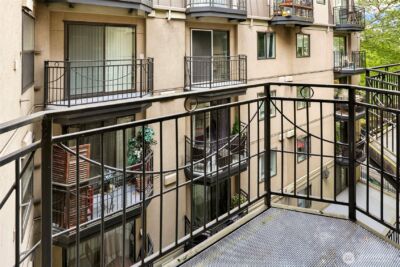 425 Vine Street #614, Seattle, WA 98121-1593 - Photo 19