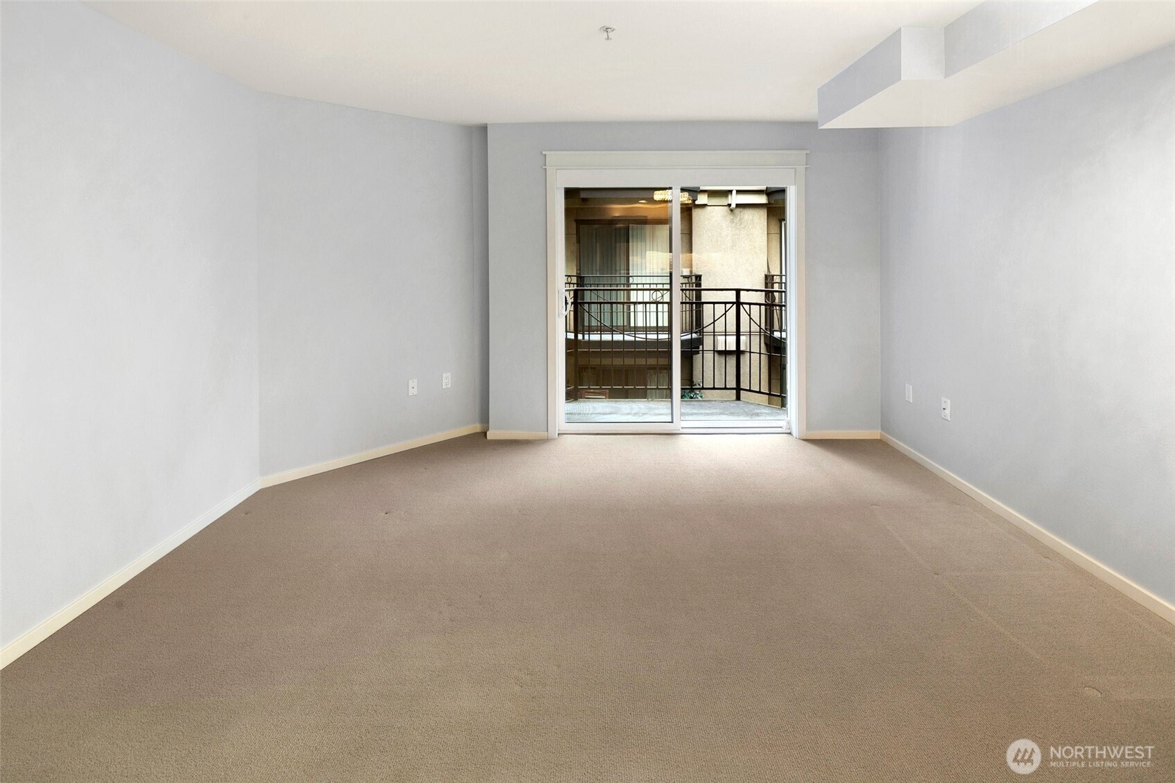 425 Vine Street #614, Seattle, WA 98121-1593
