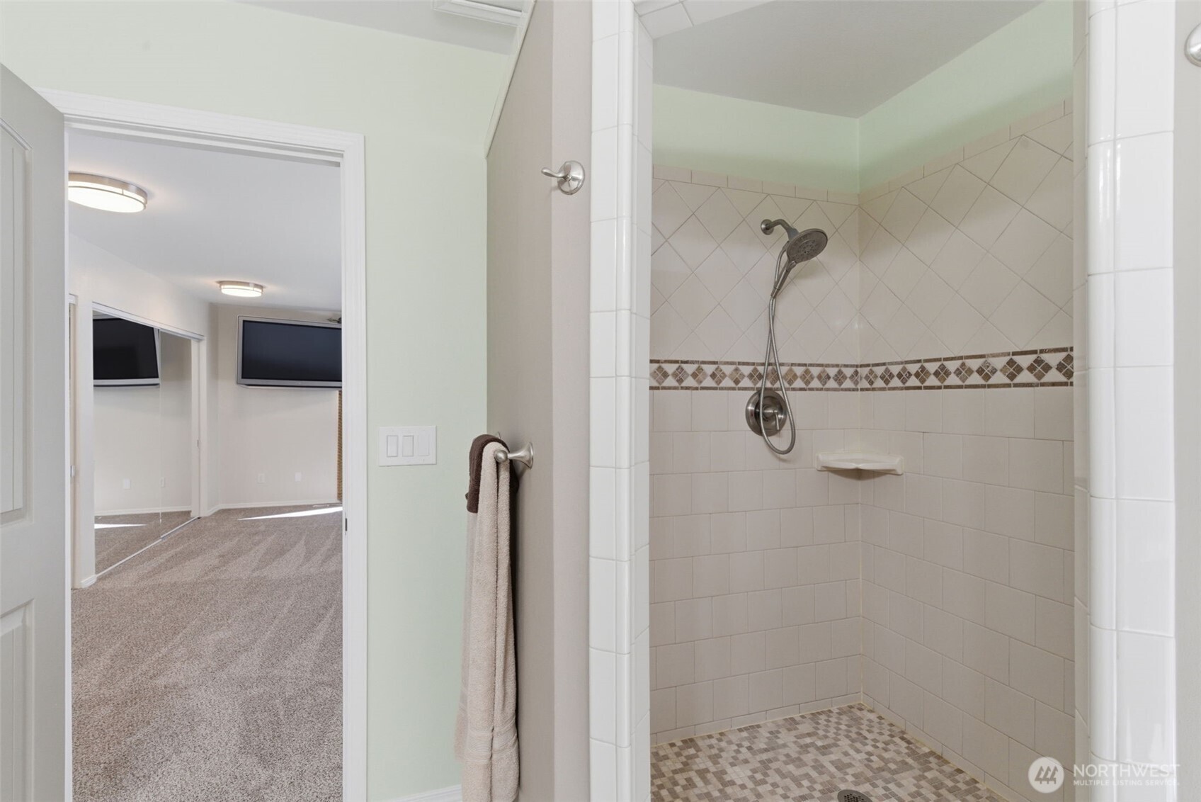 2155 Lost Creek Lane NW, Bremerton, WA 98312