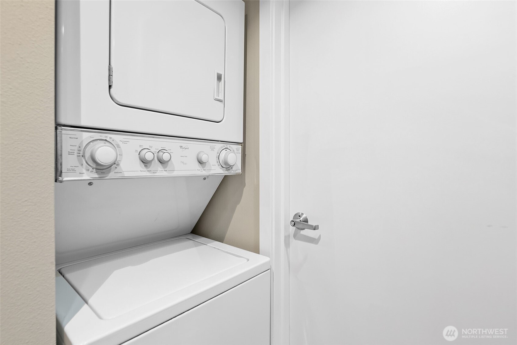 425 Vine Street #421, Seattle, WA 98121