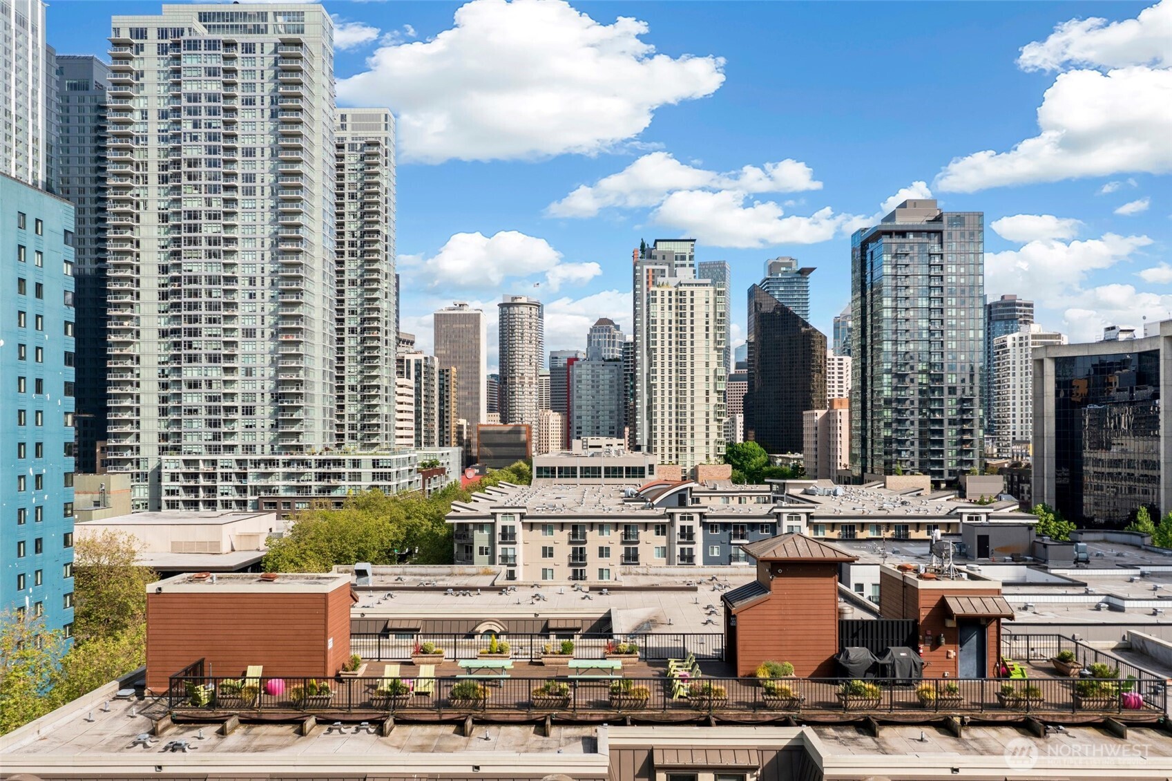 425 Vine Street #421, Seattle, WA 98121