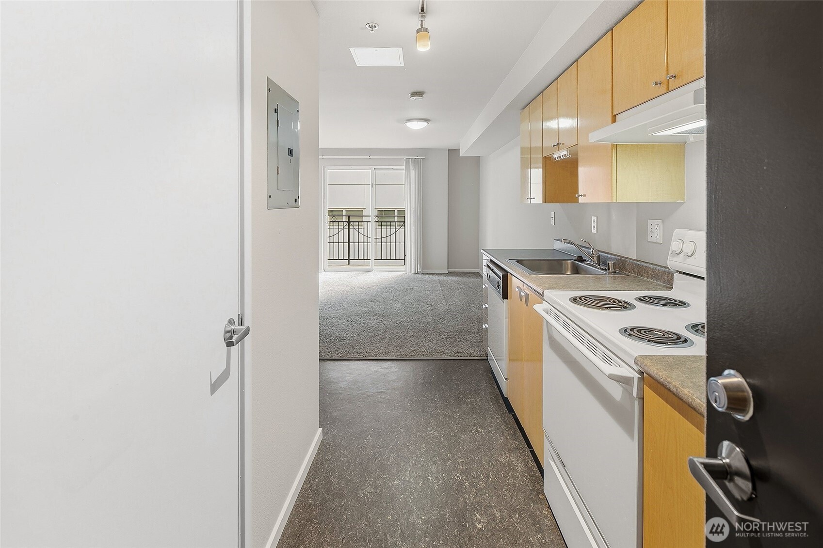 425 Vine Street #421, Seattle, WA 98121