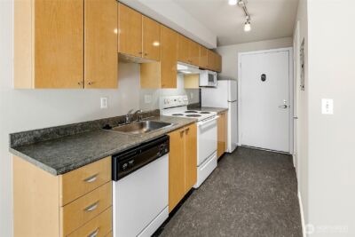 425 Vine Street #421, Seattle, WA 98121 - Photo 7