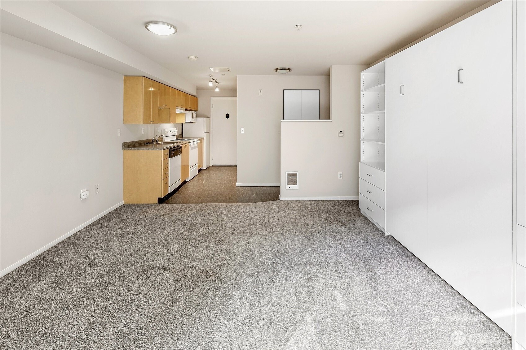 425 Vine Street #421, Seattle, WA 98121