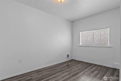 3903 Harrison Avenue , Centralia, WA 98531 - Photo 15