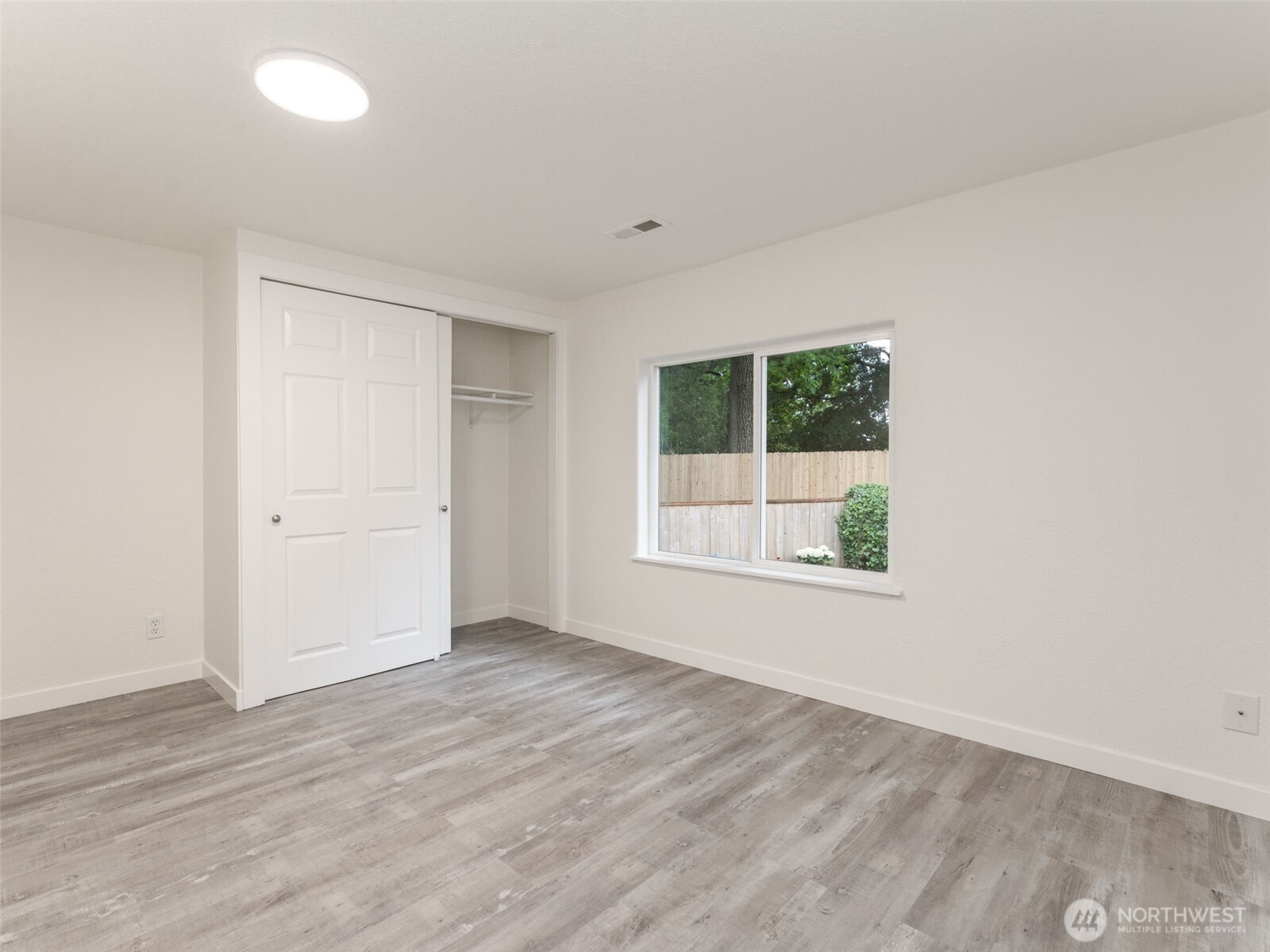 2615 K Street , Vancouver, WA 98663