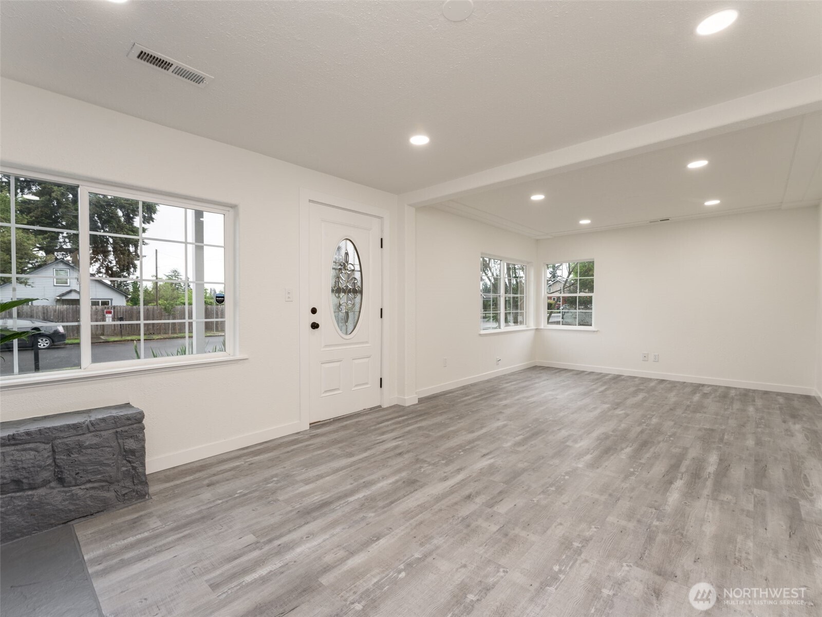 2615 K Street , Vancouver, WA 98663