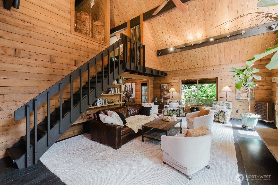 6350 Lariat Loop , Bainbridge Island, WA 98110