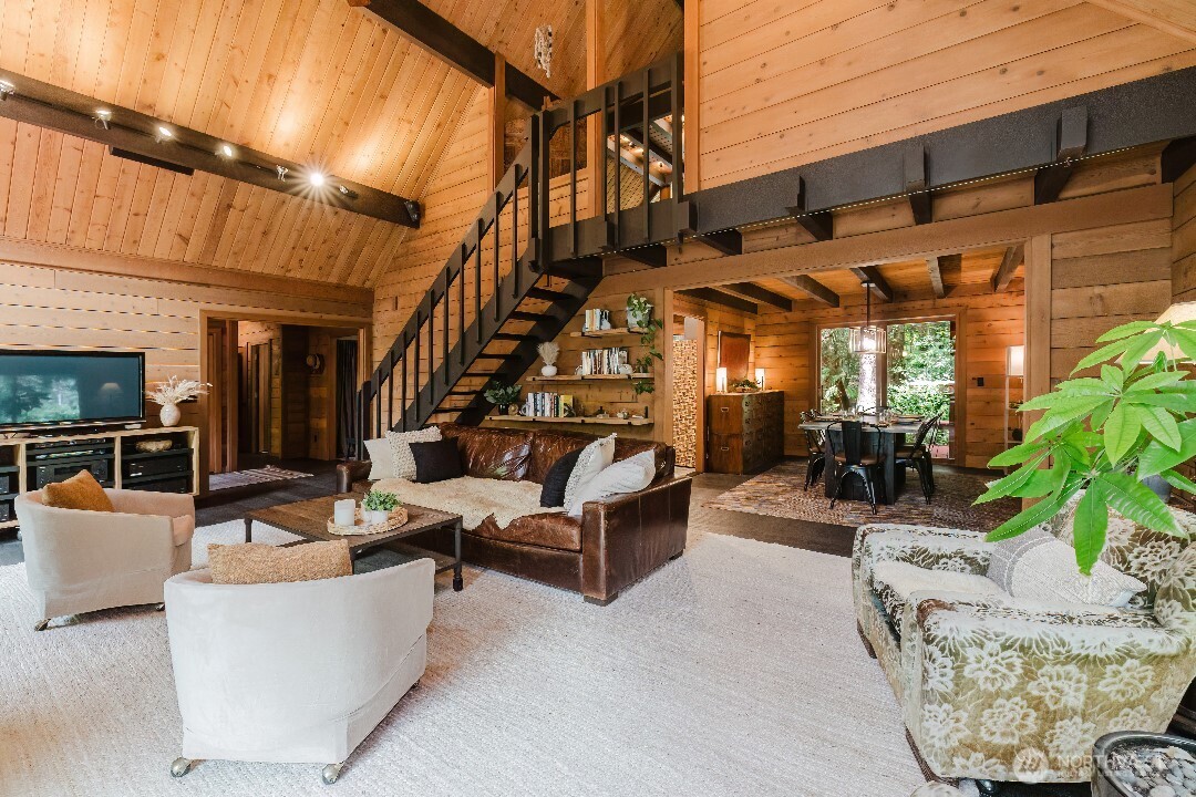 6350 Lariat Loop , Bainbridge Island, WA 98110