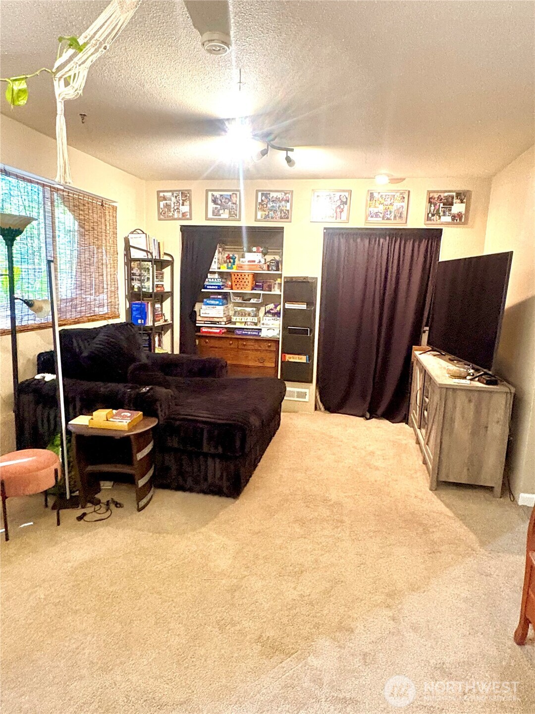8210 University Point Circle NE, Bremerton, WA 98311-9653