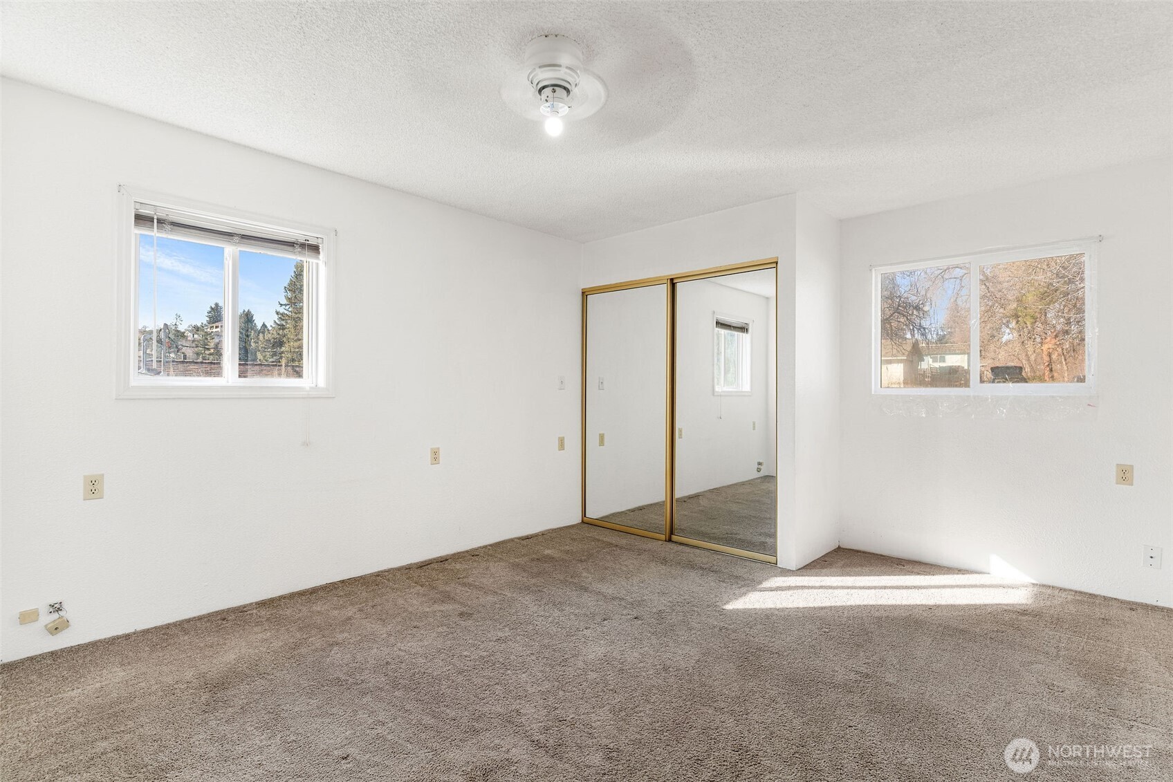 514 N Ash Street , Omak, WA 98841