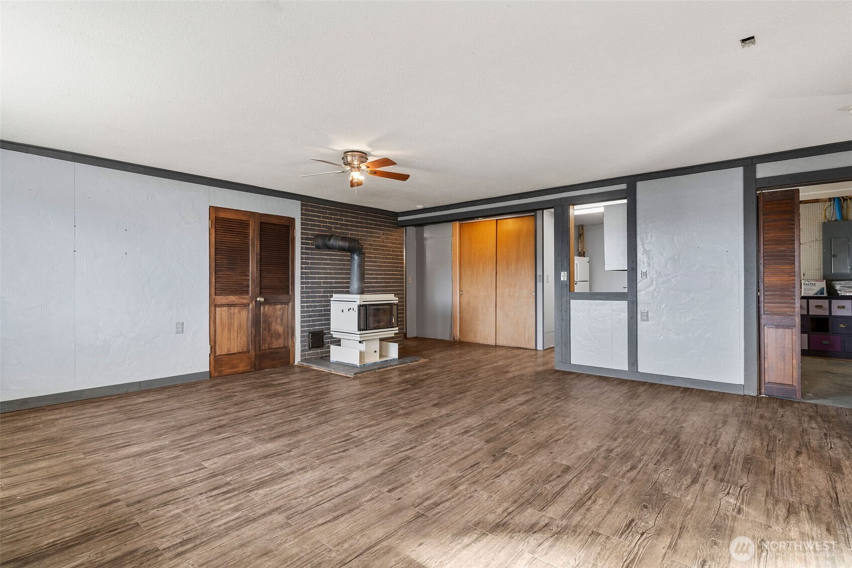 514 N Ash Street , Omak, WA 98841