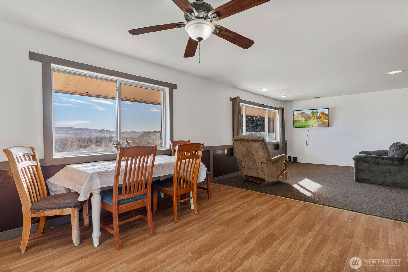 514 N Ash Street , Omak, WA 98841
