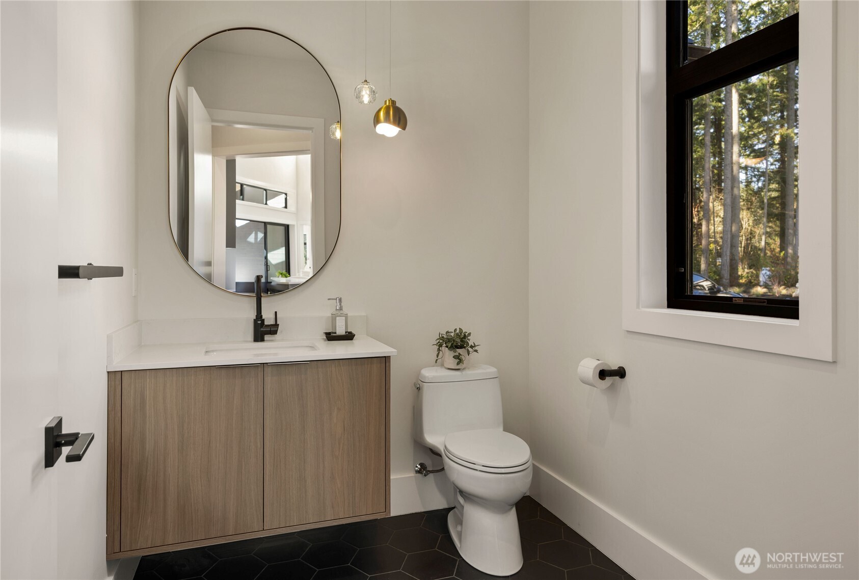 13982 13970 Manzanita Road NE, Bainbridge Island, WA 98376