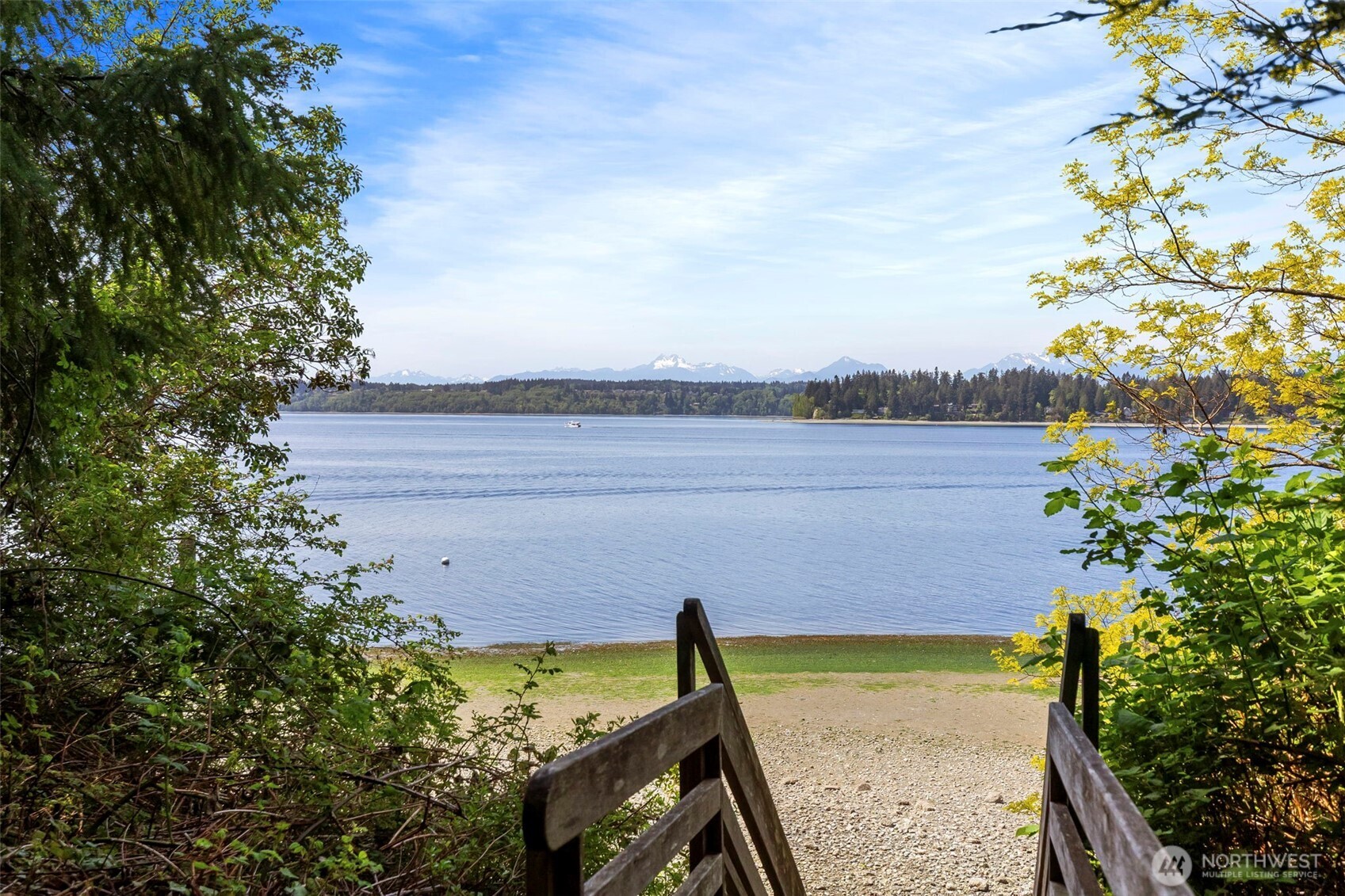 13982 13970 Manzanita Road NE, Bainbridge Island, WA 98376
