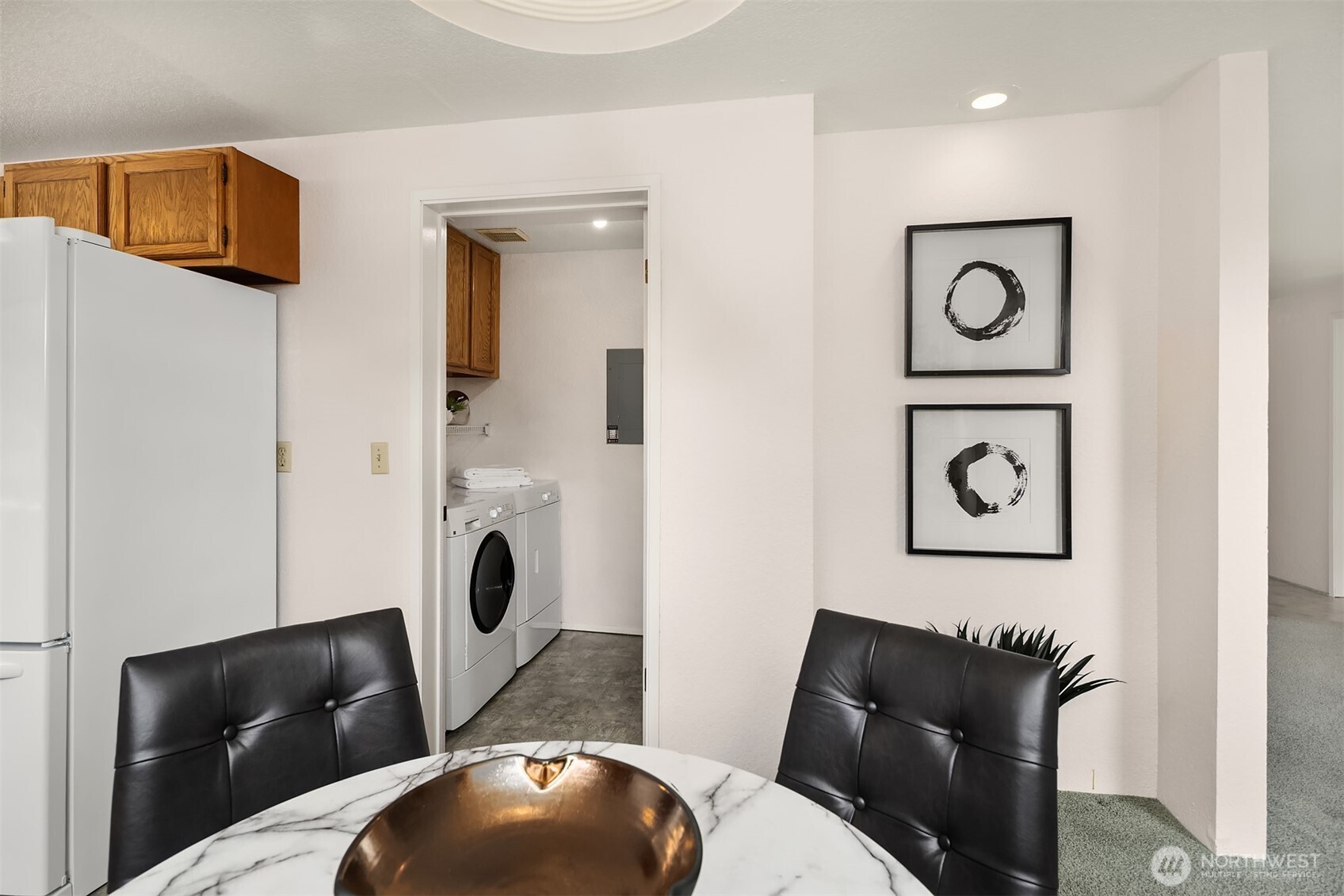 7518 24th Avenue NW #201, Seattle, WA 98117
