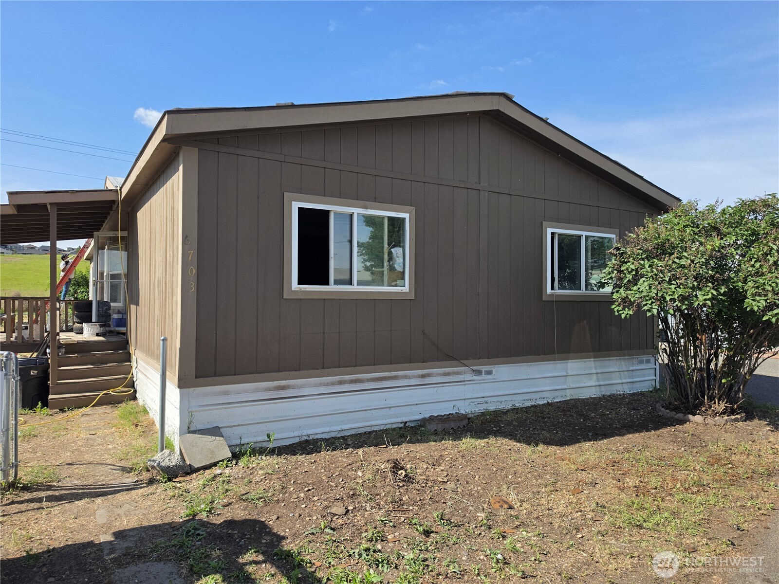 6703 Haag Street , West Richland, WA 99353
