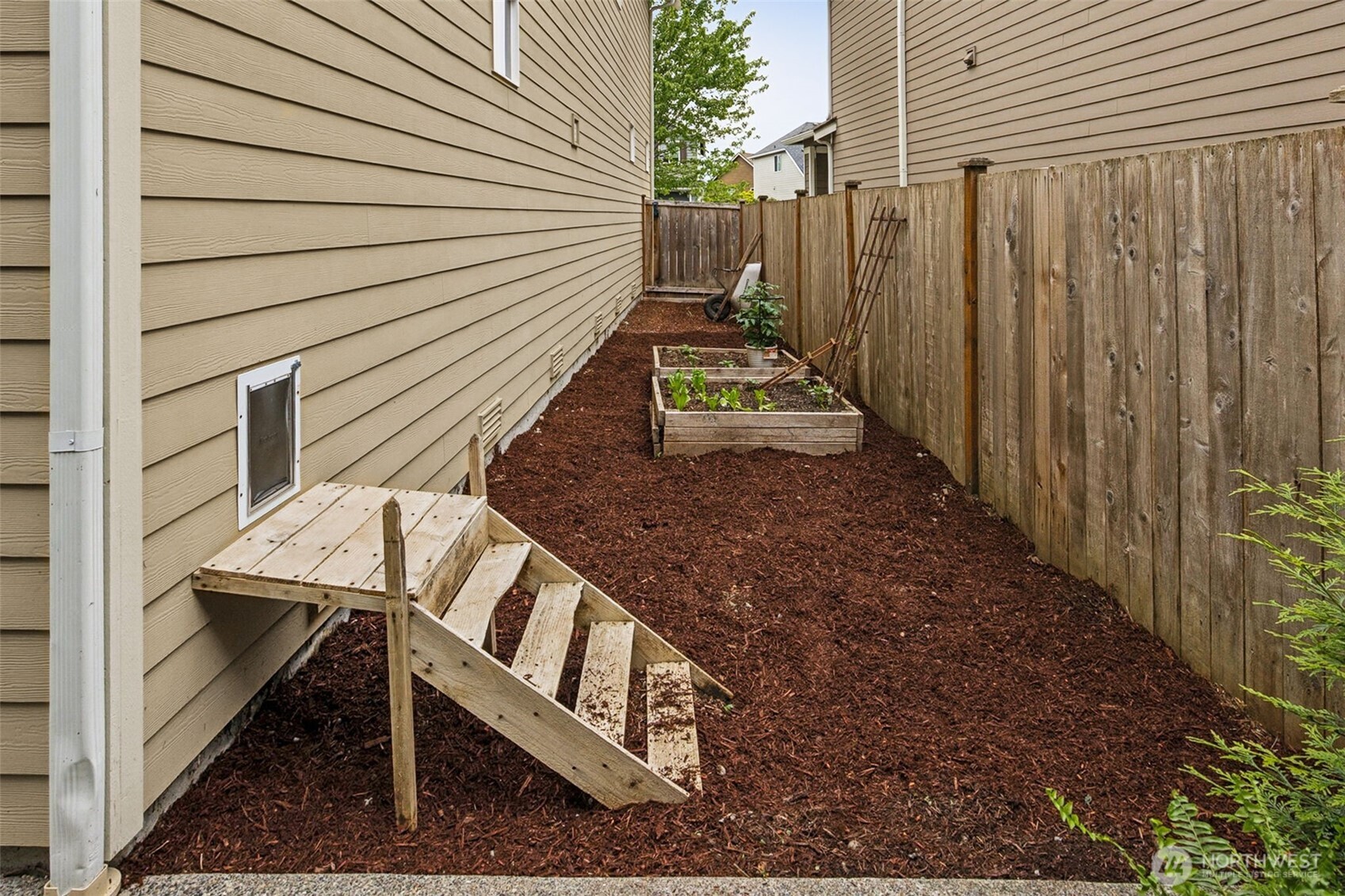 18514 18th Avenue E, Spanaway, WA 98387