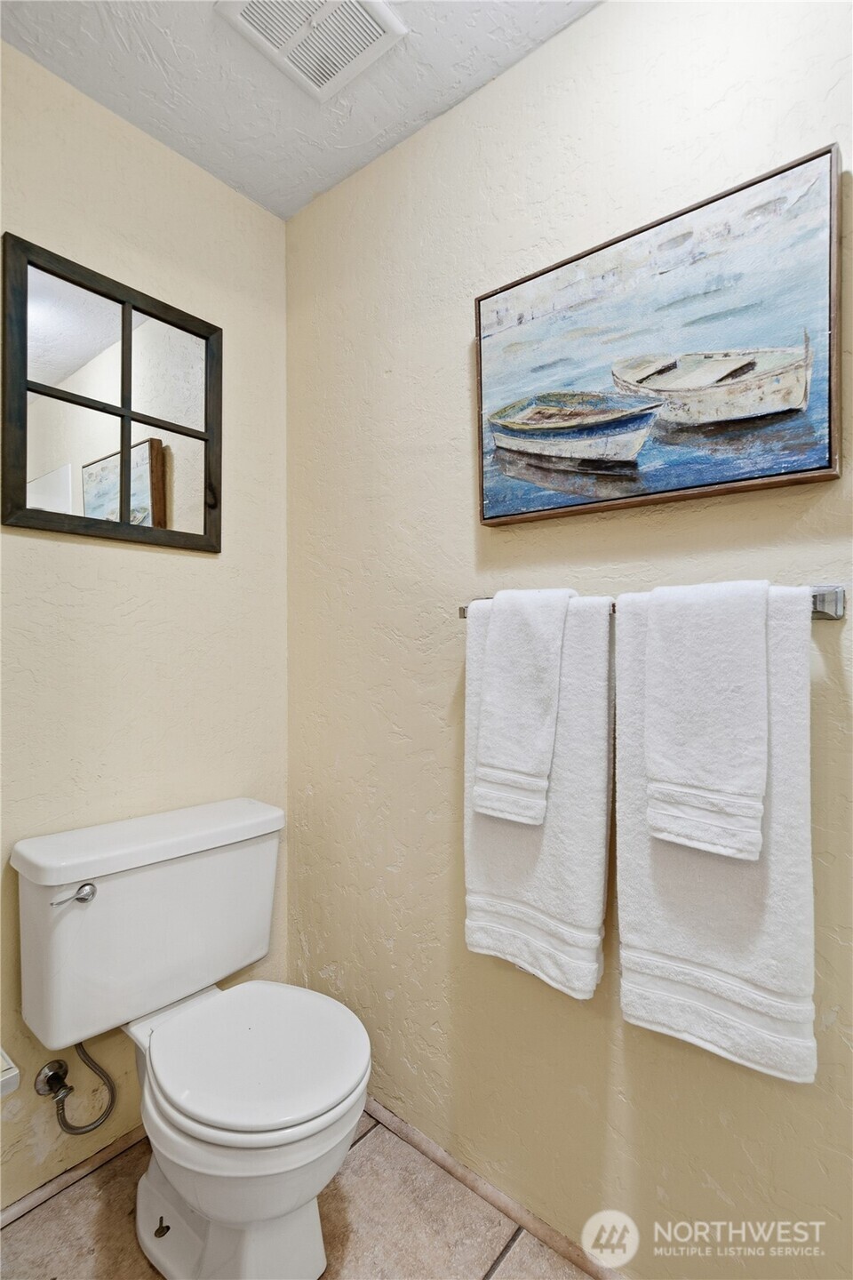 2500 W Manor Place #216, Seattle, WA 98199-2058