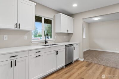 6334 Pacific Avenue SE, Lacey, WA 98503 - Photo 11