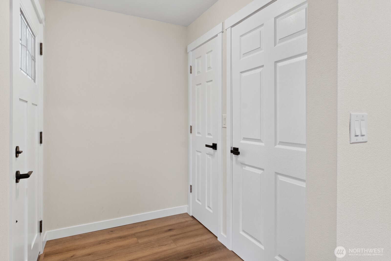 6334 Pacific Avenue SE, Lacey, WA 98503