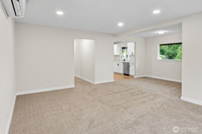 6334 Pacific Avenue SE, Lacey, WA 98503 - Photo 3