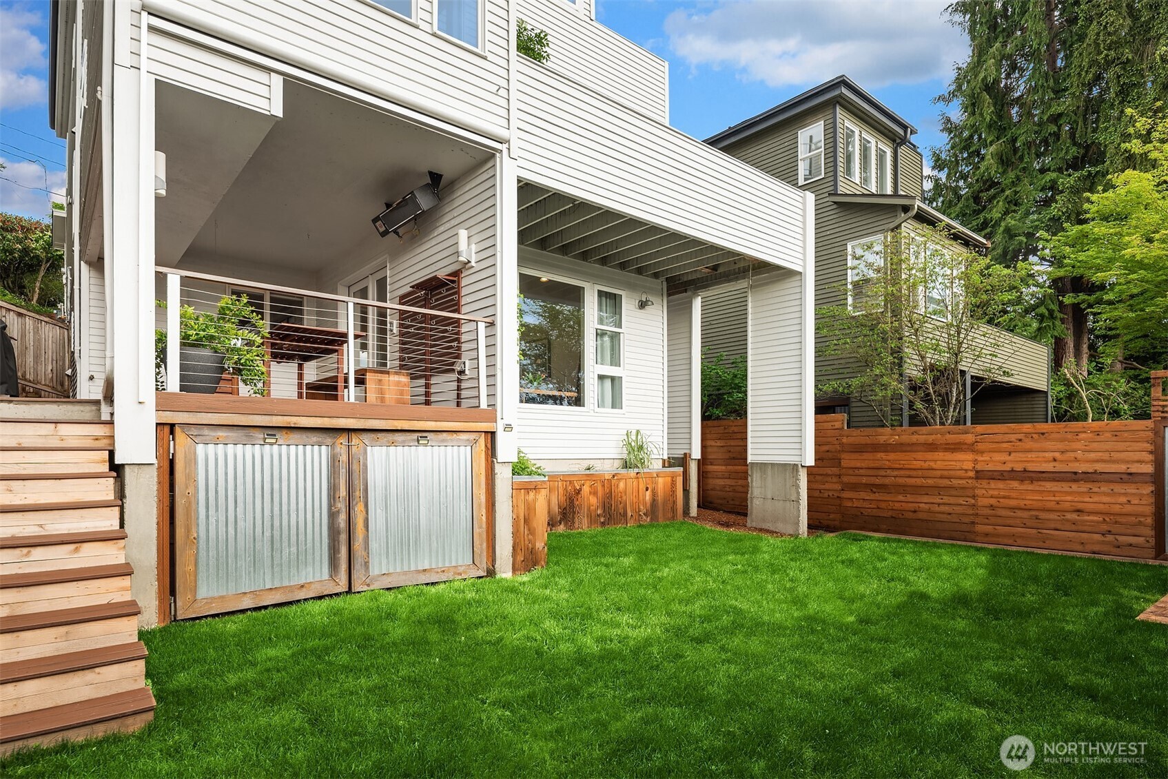 3309 37th Place S, Seattle, WA 98144