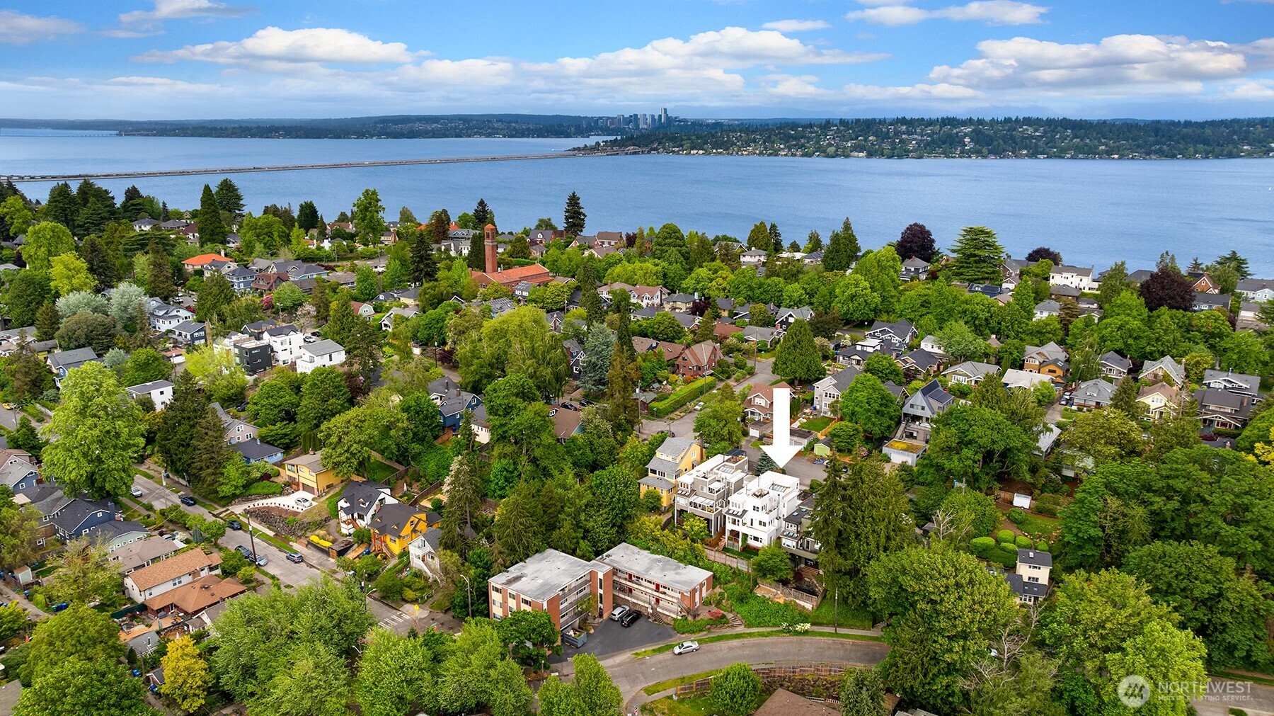 3309 37th Place S, Seattle, WA 98144