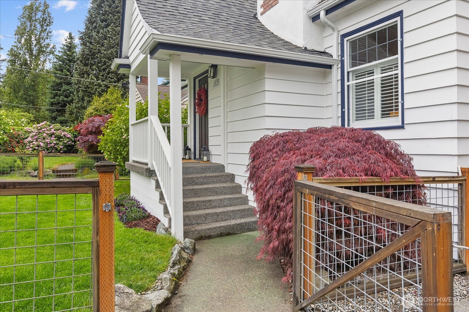 1020 NE 100th Street #1, Seattle, WA 98125